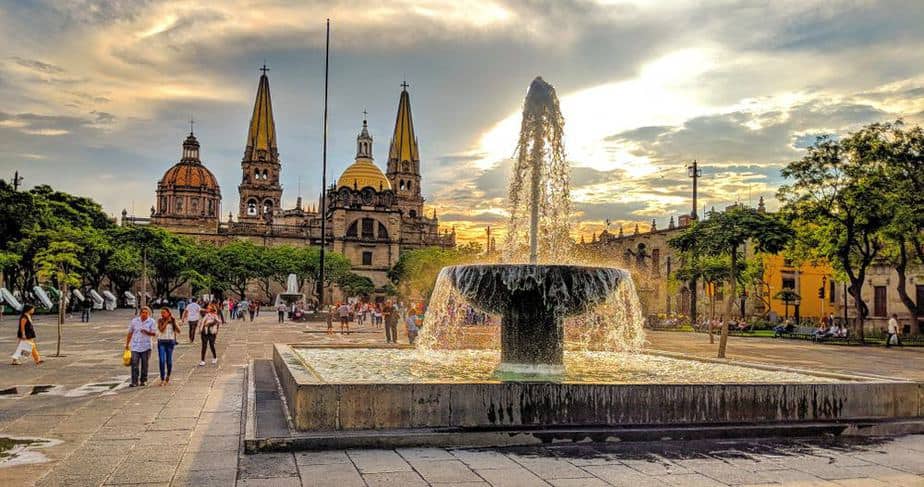 Mexiko Sehenswürdigkeiten: 20 Top Attraktionen In Mexiko, Die Sie Besuchen Müssen 