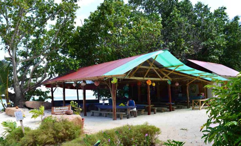 La Digue Strände: Ein Reiseführer Durch Die Schönsten Strände Von La Digue La Digue Strände: Ein Reiseführer Durch Die Schönsten Strände Von La Digue