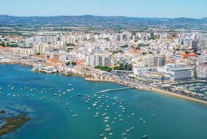 Algarve Sehenswürdigkeiten: 10 Attraktionen Die Sie Nicht Verpassen Sollten
