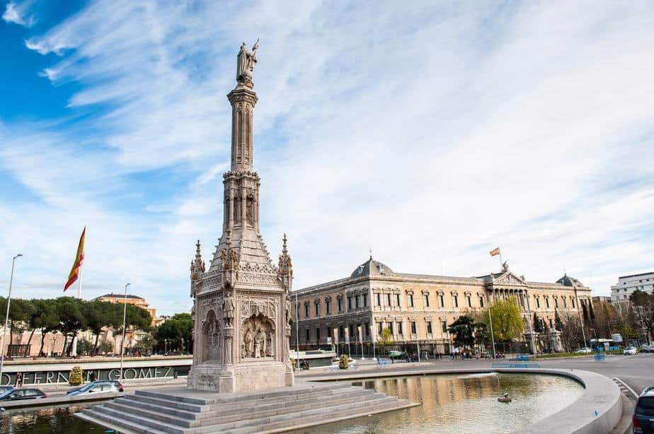 Plaza de Colón