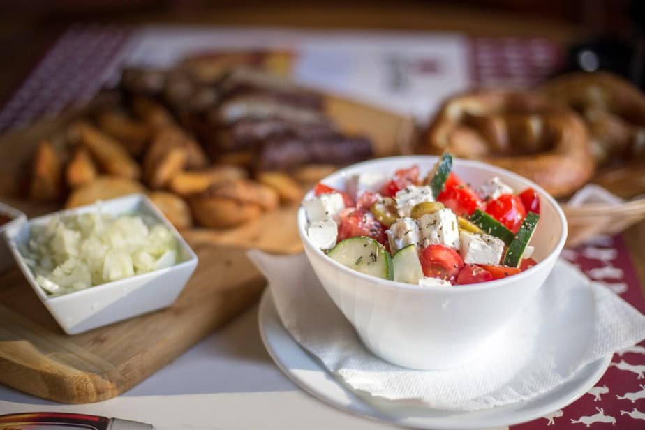 Šopska salata (Schopska-Salat)