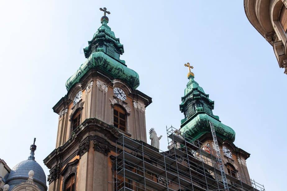Universitätskirche  Budapest Sehenswürdigkeiten: Die 20 besten Attraktionen – 2020