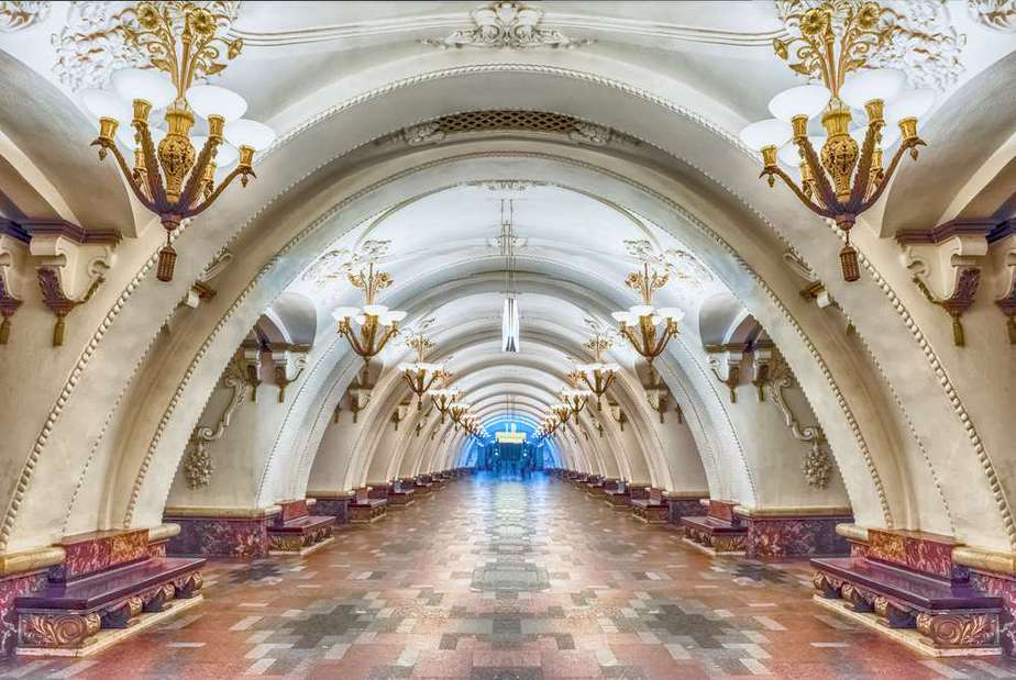 Moskauer U-Bahn-Stationen Moskau Sehenswürdigkeiten: Die TOP 20 Sehenswürdigkeiten in Moskau