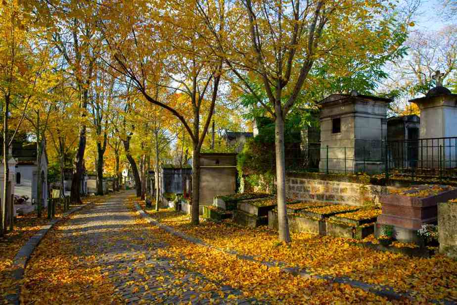  Père Lachaise Friedhof Paris Sehenswürdigkeiten: 22 Top Paris Sehenswürdigkeiten