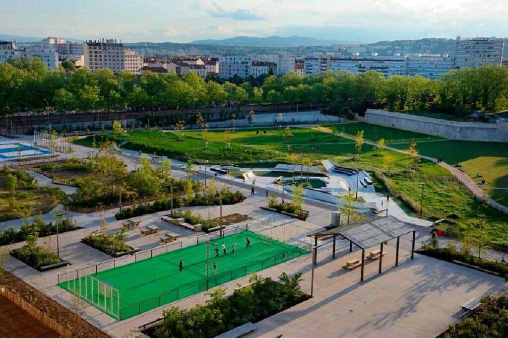 Le Parc Sergent Blandan - Park von Blandan Die schönsten Parks in Lyon, die Sie besuchen sollten