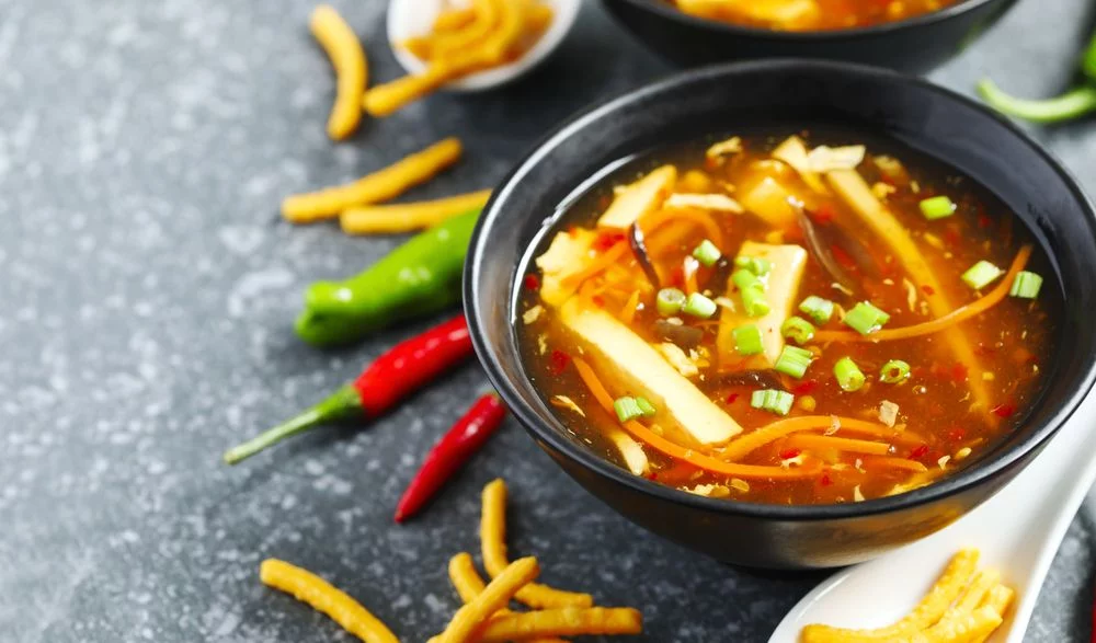 Langsam gekochte Suppe Chinesisches Essen: 22 Traditionelle Gerichte, Die Sie Probieren Sollten