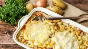 Schweizer Spezialitäten: 20 Typisch Schweizer Essen, Die Sie Probieren Sollten
