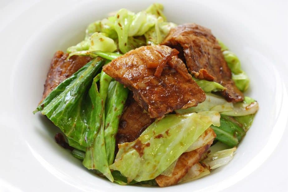Zweimal gebratenes Schweinefleisch Chinesisches Essen: 22 Traditionelle Gerichte, Die Sie Probieren Sollten