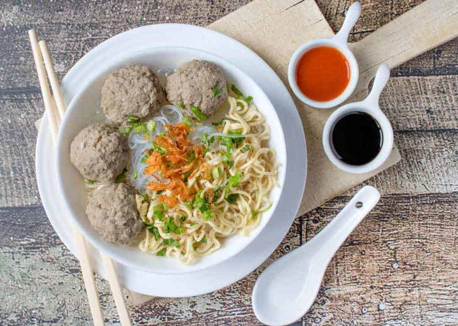 Bakso Indonesisches Essen: Diese 18 indonesischen Spezialitäten sollten Sie probieren