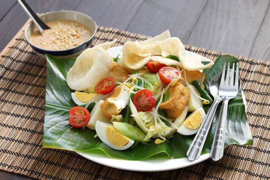 Gado-gado Indonesisches Essen: Diese 18 indonesischen Spezialitäten sollten Sie probieren