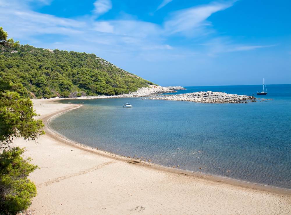 Saplunara - Strand auf der kroatischen Insel Mljet Der Kroatien Urlaub mit Kindern: Die 12 besten Adriastrände für Eltern