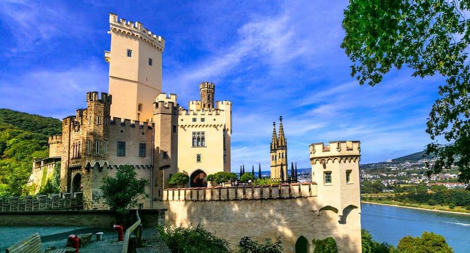 Schloss Stolzenfels Kurzurlaub Mosel: Die 14 besten Sehenswürdigkeiten der Moselregion